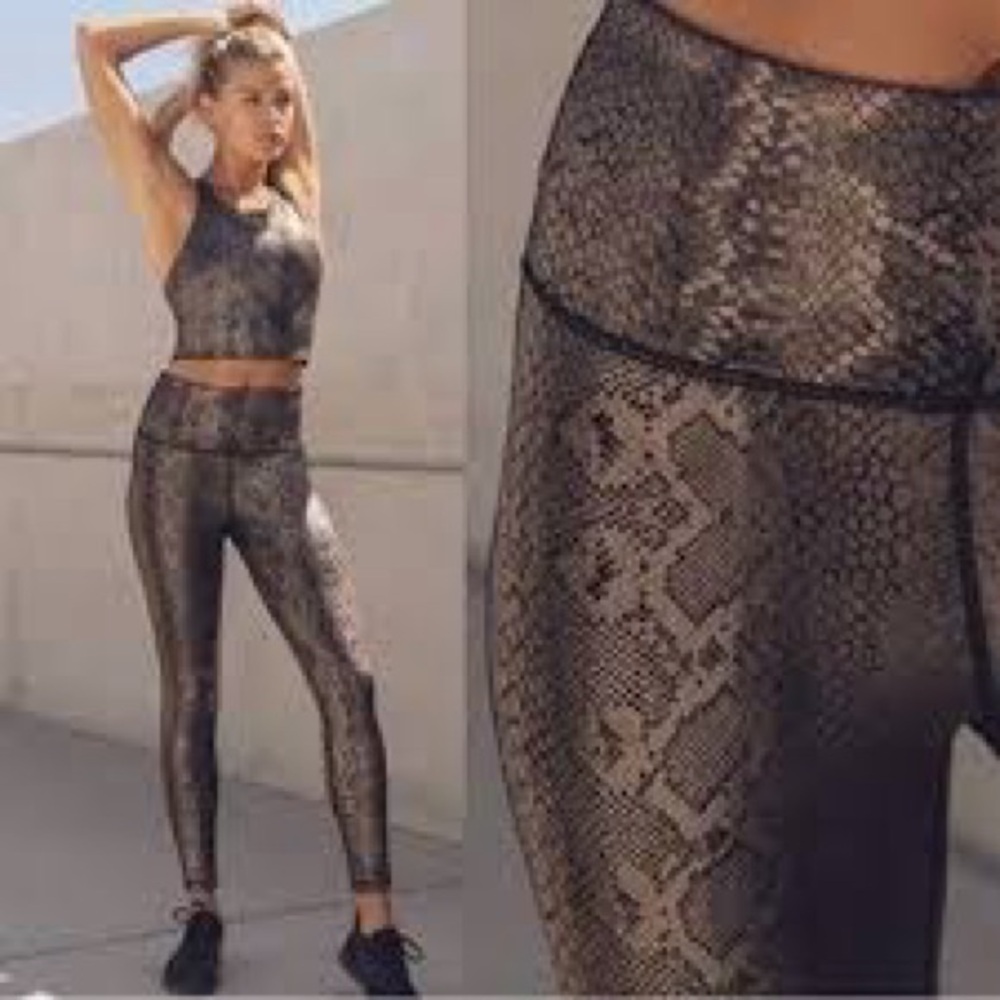 Snakeskin metallic mono b set